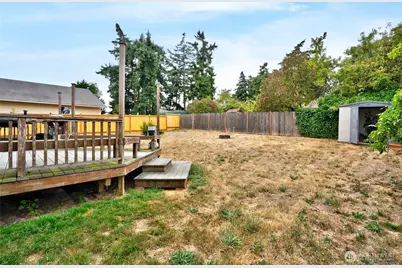 1827 SW Olive Street, Oak Harbor, WA 98277 - Photo 4