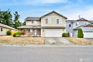 1827 SW Olive St, Oak Harbor, WA 98277 - Photo 2