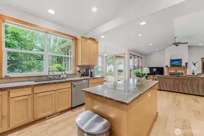 941 Cambell Street, Camano Island, WA 98282 - Photo 14