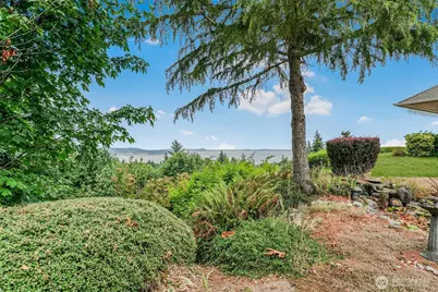 941 Cambell Street, Camano Island, WA 98282 - Photo 36