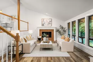 21812 SE 28th St, Sammamish, WA 98075 - Photo 6