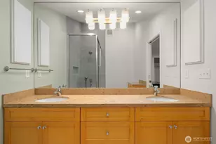 21812 SE 28th St, Sammamish, WA 98075 - Photo 18