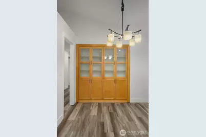 21812 SE 28th Street, Sammamish, WA 98075 - Photo 10