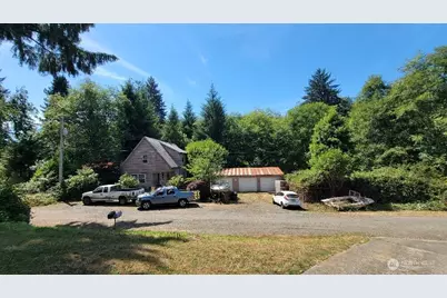 927 Clay Avenue, Raymond, WA 98577 - Photo 1