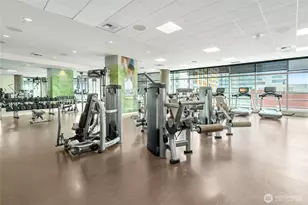 650 Bellevue Way NE, Bellevue, WA 98004 - Photo 30