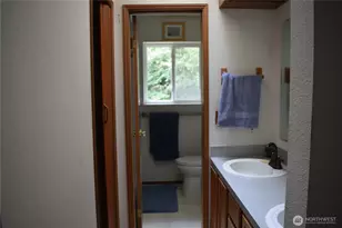 6550 Prince Pine Ln NW, Bremerton, WA 98312 - Photo 20