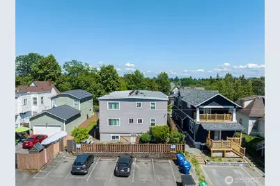 711 21st Avenue, Seattle, WA 98122 - Photo 2
