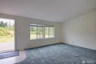 496 Secluded Ln, Oak Harbor, WA 98277 - Photo 10