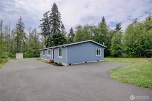 496 Secluded Ln, Oak Harbor, WA 98277 - Photo 8