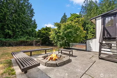 24515 Madura Drive NE, Kingston, WA 98346 - Photo 32