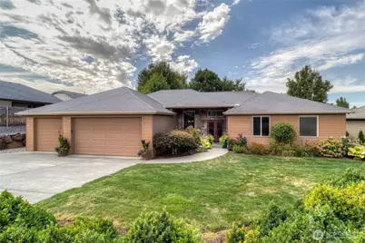 108 Wedgewood Road, Walla Walla, WA 99362 - Photo 1