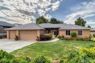 108 Wedgewood Rd, Walla Walla, WA 99362 - Photo 1