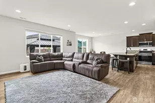 912 O'Farrell Ln NW, Orting, WA 98360 - Photo 6