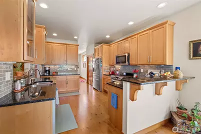 1739 Emerald Way, Lynden, WA 98264 - Photo 10