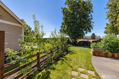 1739 Emerald Way, Lynden, WA 98264 - Photo 32