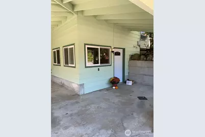 10211 SW Bank Road #A & B, Vashon, WA 98070 - Photo 2