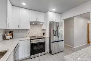 8906 Lenox Ave SW, Lakewood, WA 98498 - Photo 8