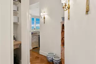 2801 1st Ave, Seattle, WA 98121 - Photo 30