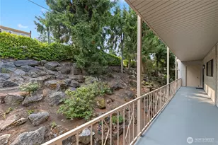 415 N State St, Bellingham, WA 98225 - Photo 4