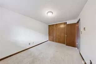 415 N State St, Bellingham, WA 98225 - Photo 18