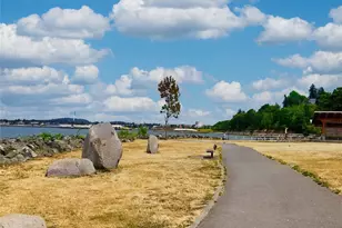 415 N State St, Bellingham, WA 98225 - Photo 28