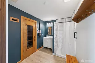 415 N State St, Bellingham, WA 98225 - Photo 18