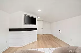 8 157th Pl SE, Bothell, WA 98012 - Photo 24