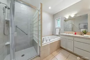 11204 Rainier Ave S, Seattle, WA 98178 - Photo 24