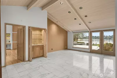 8428 N Mercer Way, Mercer Island, WA 98040 - Photo 8