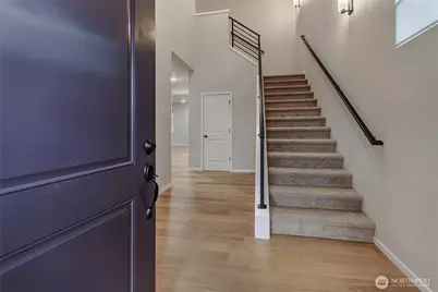 18215 37th Avenue E, Tacoma, WA 98446 - Photo 4