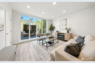 9020 13th Avenue NW #B, Seattle, WA 98117 - Photo 6