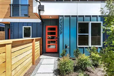 9020 13th Avenue NW #B, Seattle, WA 98117 - Photo 2