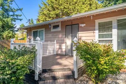 4252 Northwest Dr, Bellingham, WA 98226 - Photo 4