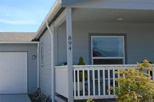 894 N Iris Ave, Sequim, WA 98382 - Photo 2
