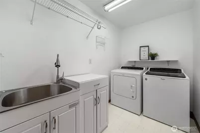 19213 136th Place SE, Renton, WA 98058 - Photo 18