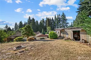 23502 Peterson Dr, Mountlake Terrace, WA 98043 - Photo 14