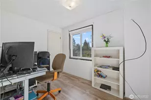 23502 Peterson Dr, Mountlake Terrace, WA 98043 - Photo 10