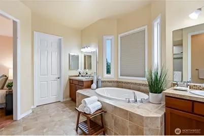 12441 Adair Creek Way NE, Redmond, WA 98053 - Photo 20