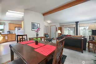 2725 E Fir St, Mount Vernon, WA 98273 - Photo 12