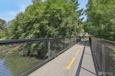 17209 W Riverside Drive, Bothell, WA 98011 - Photo 34