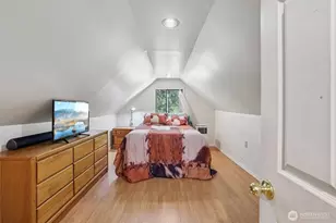 17209 W Riverside Dr, Bothell, WA 98011 - Photo 18