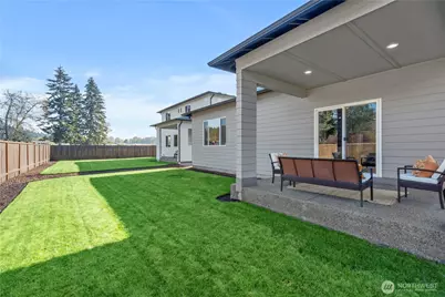 1419 137th Street E #6, Tacoma, WA 98445 - Photo 4