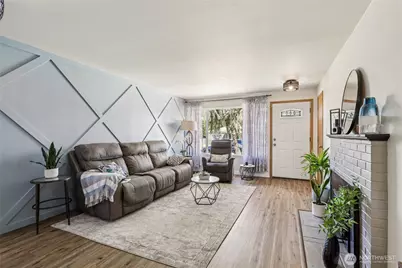 8430 Fawcett Avenue, Tacoma, WA 98444 - Photo 2