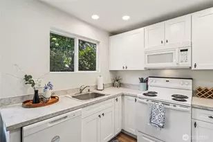 8430 Fawcett Ave, Tacoma, WA 98444 - Photo 8