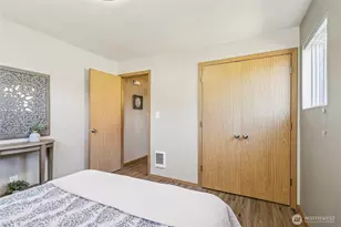 8430 Fawcett Ave, Tacoma, WA 98444 - Photo 12