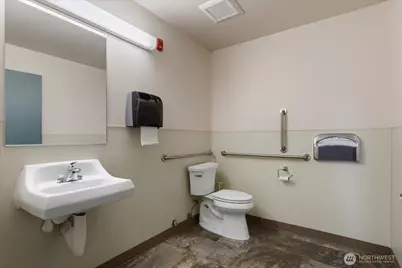 270 SE Pioneer Way, Oak Harbor, WA 98277 - Photo 30