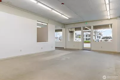 270 SE Pioneer Way, Oak Harbor, WA 98277 - Photo 8