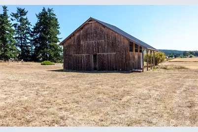549 Davis Bay Road, Lopez Island, WA 98261 - Photo 26