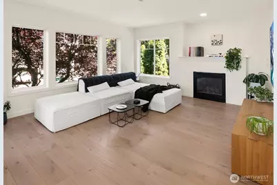 1029 Belmont Avenue E #305, Seattle, WA 98102 - Photo 4