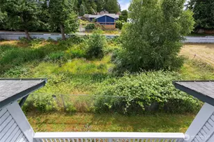 8823 Holly Dr, Everett, WA 98208 - Photo 20